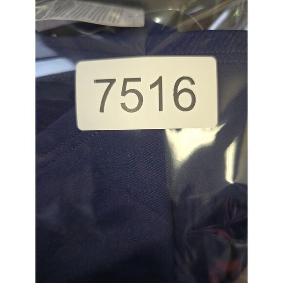 Lands End Tankini Swim Top Women’s Size 12 Ruched Adjustable Underwire Bra Navy - Picture 7 of 7